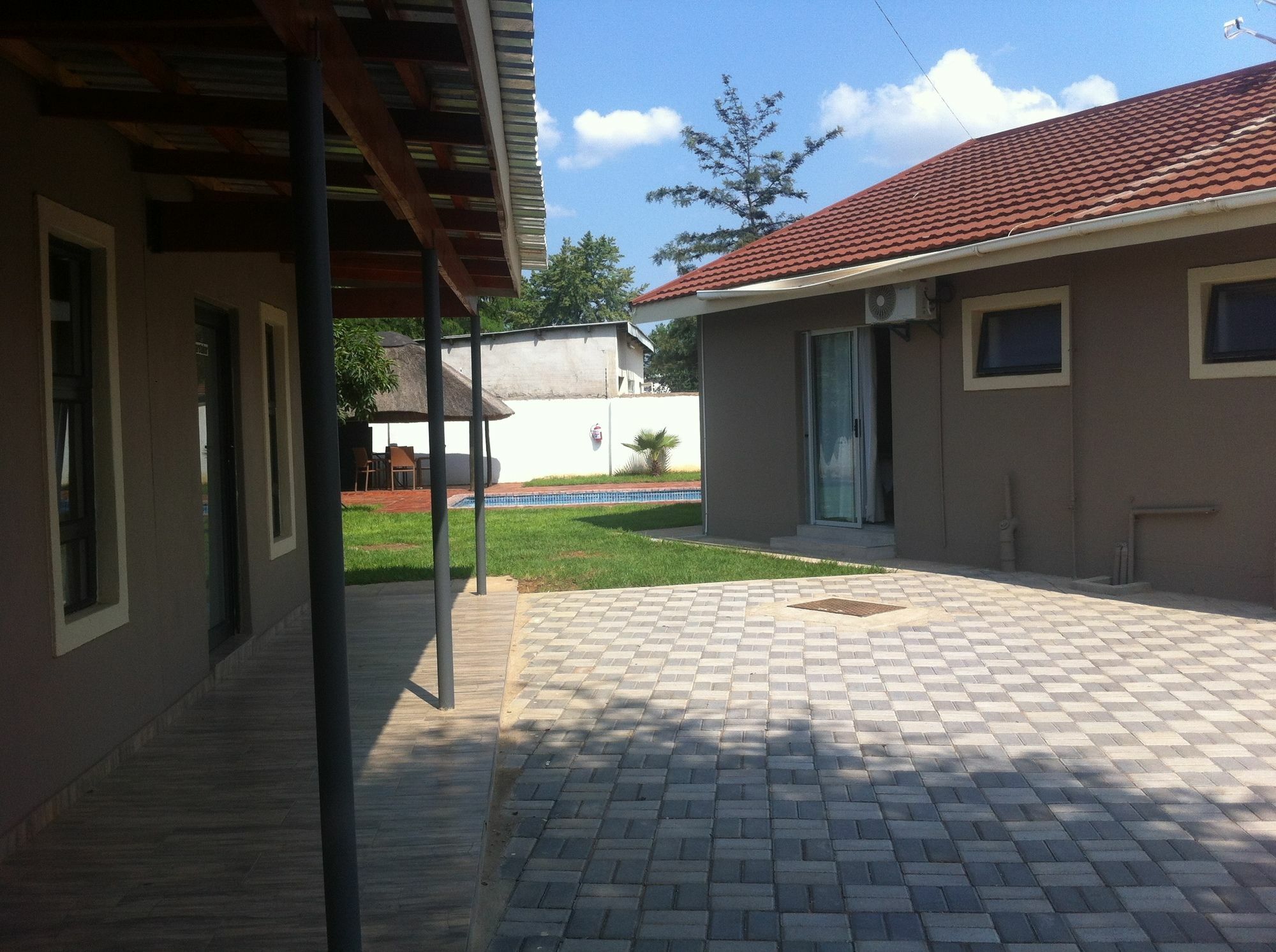 Cosy Palms Panzió Gaborone Kültér fotó